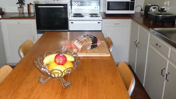Fridge, microwave, oven, electric kettle