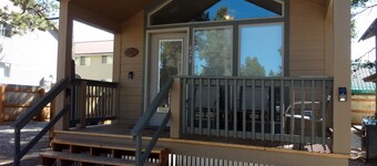 WHISKEY SPRINGS CABINS #2
Comfortable lodging to explore Yellowstone