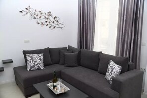 Télévision à écran plat