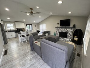 Smart TV, fireplace, DVD player, books