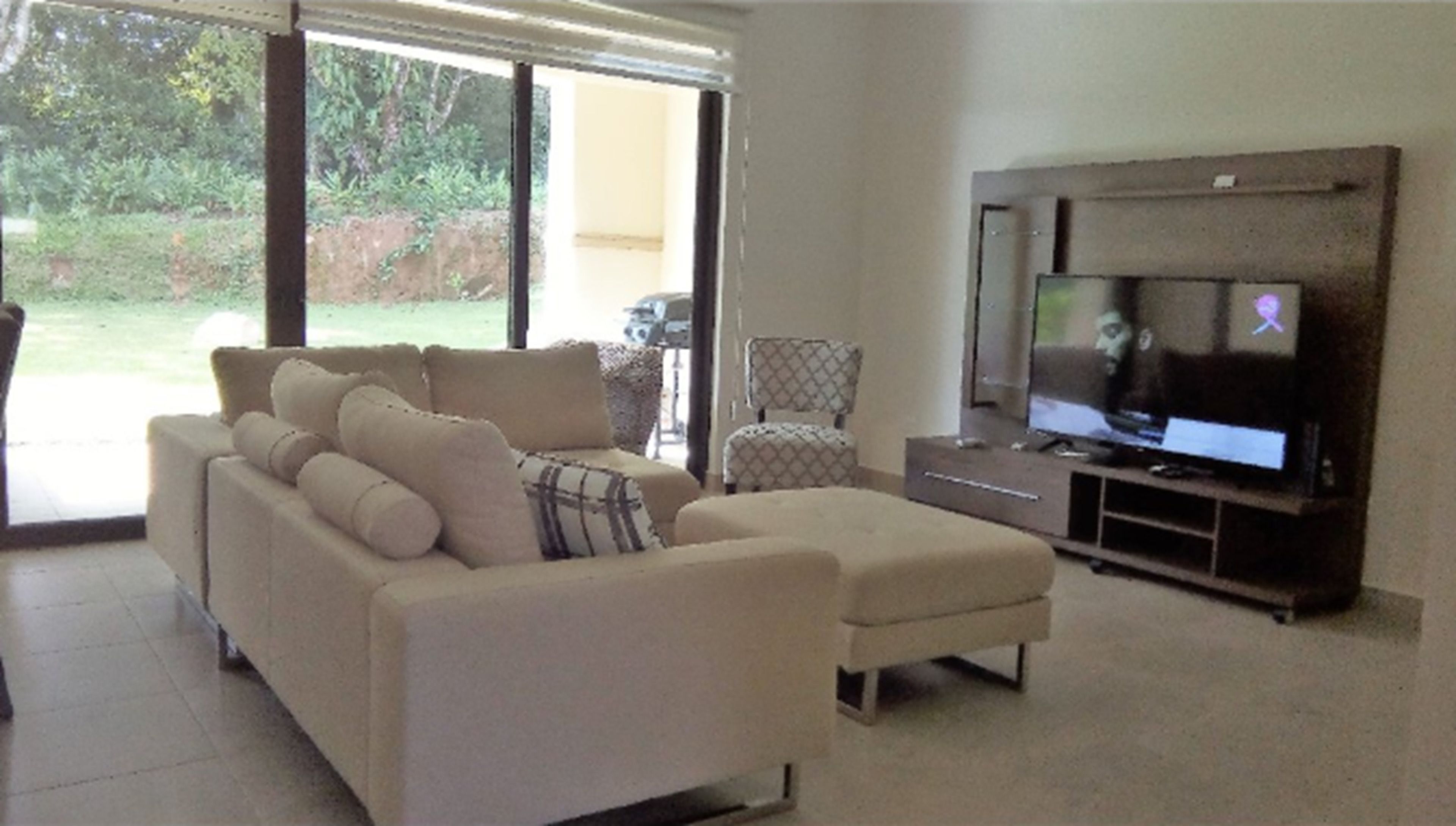 Familie maisonnette, 2 slaapkamers, niet-roken, bubbelbad | Televisie