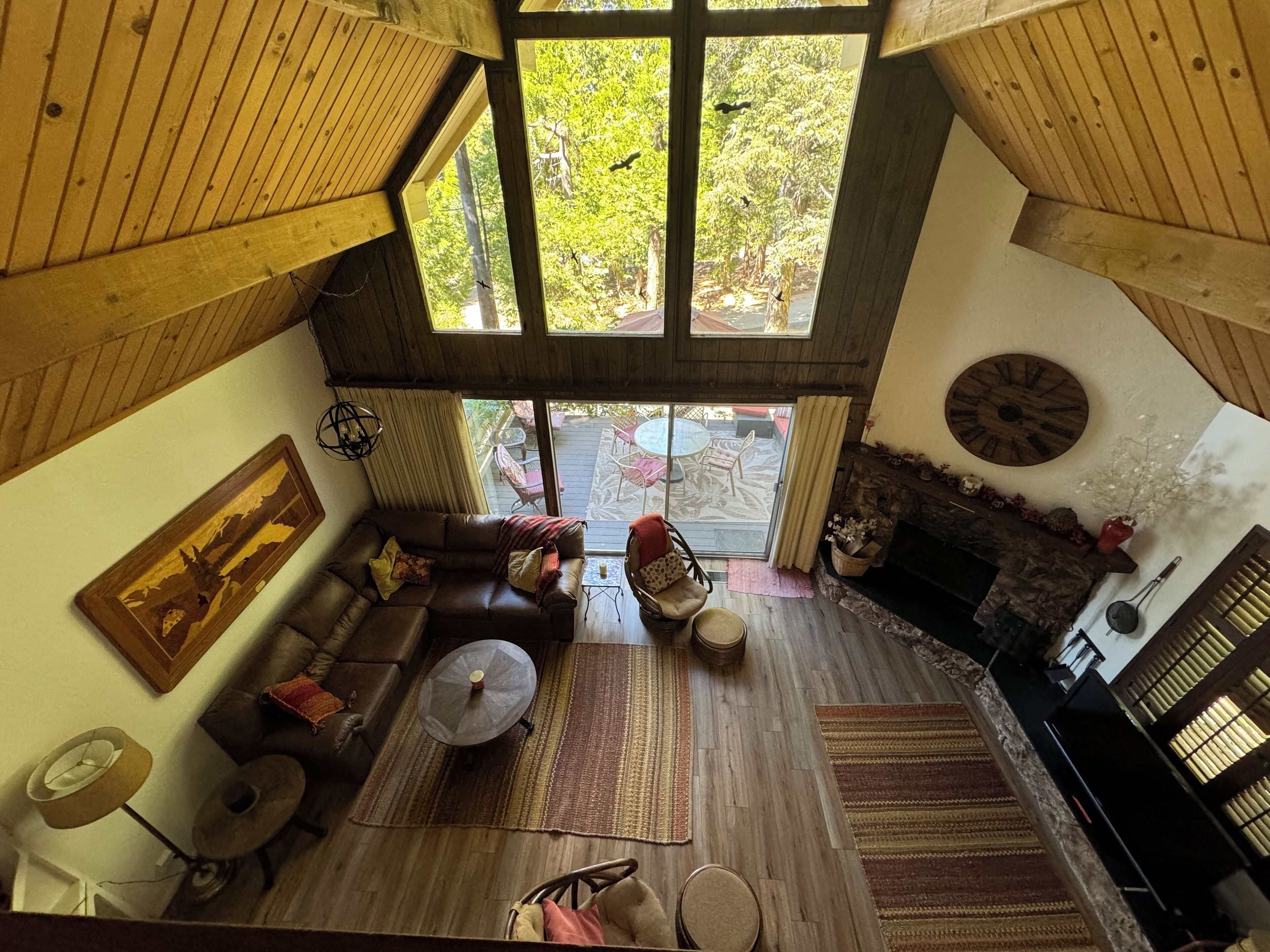 Smart TV, fireplace, video games, DVD player