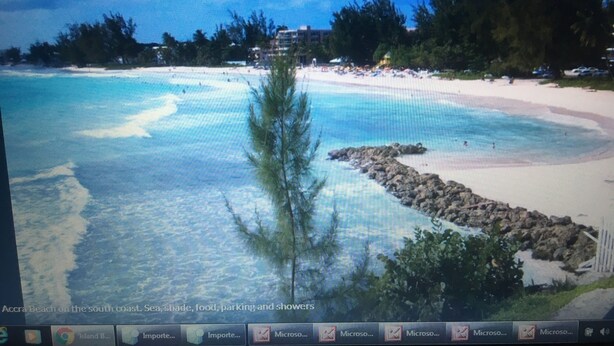 A beach view with clear water, a sandy shore, and some vegetation. - Villa, 4 beds, 3 bathrooms, 1 minute to beach by car or 10 minute stroll (Westmoreland)