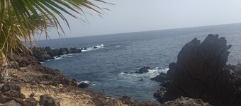  2 BEDROOMS, 180 °SEA VIEWS,TERRACE, SWIMMING POOL,PADEL,GARAGE, HIGH-SPEED WIFI