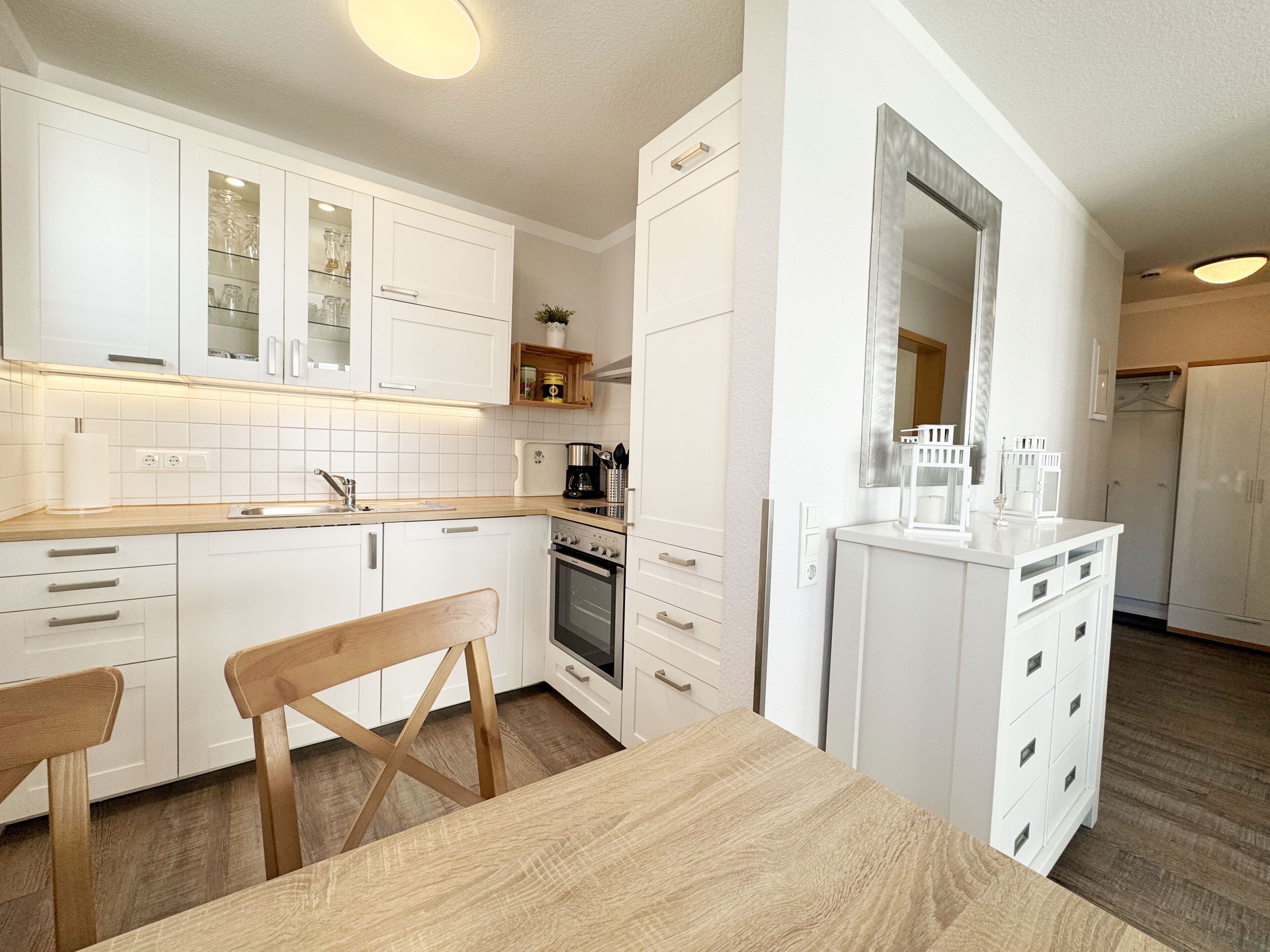Køleskab, mikrobølgeovn, ovn, opvaskemaskine