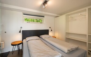 3 間睡房、熨斗/熨衫板、上網、床單
