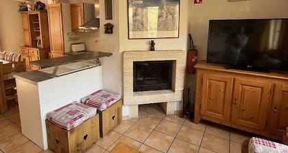 Chalet for 10 people in Plagne Soleil, pets allowed