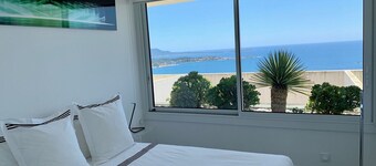 Suunnitteluasunto 4 TĂSTĂ BANDOLISSA, ILMASTOINTI, Upea merinĂ€köala ja uima-allas