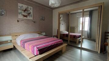 2 chambres, fer et planche Ă repasser, lit parapluie, Wi-Fi gratuit