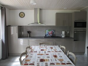 Fridge, microwave, oven, stovetop - Furnished in peace in the middle of nature (Mortagne)