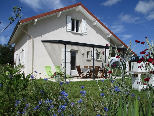 Exterior - Furnished in peace in the middle of nature (Mortagne)