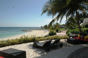 ビーチ、ビーチタオル