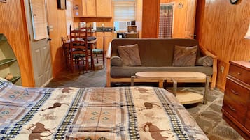 1 habitación, wifi y ropa de cama