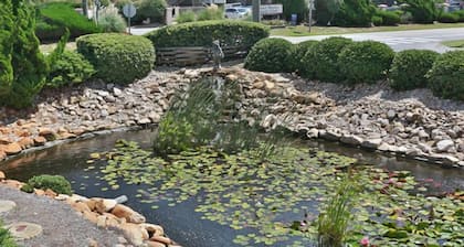 2600 SqFt "Nicest Penthouse on the Outer Banks" - Only 400 ft to the Beach!!