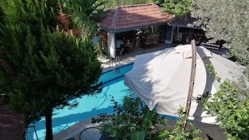 Comfort Condo | Balcony view