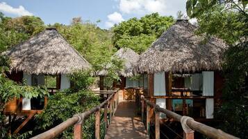 Body treatments, hydrotherapy, hot stone massages, deep-tissue massages