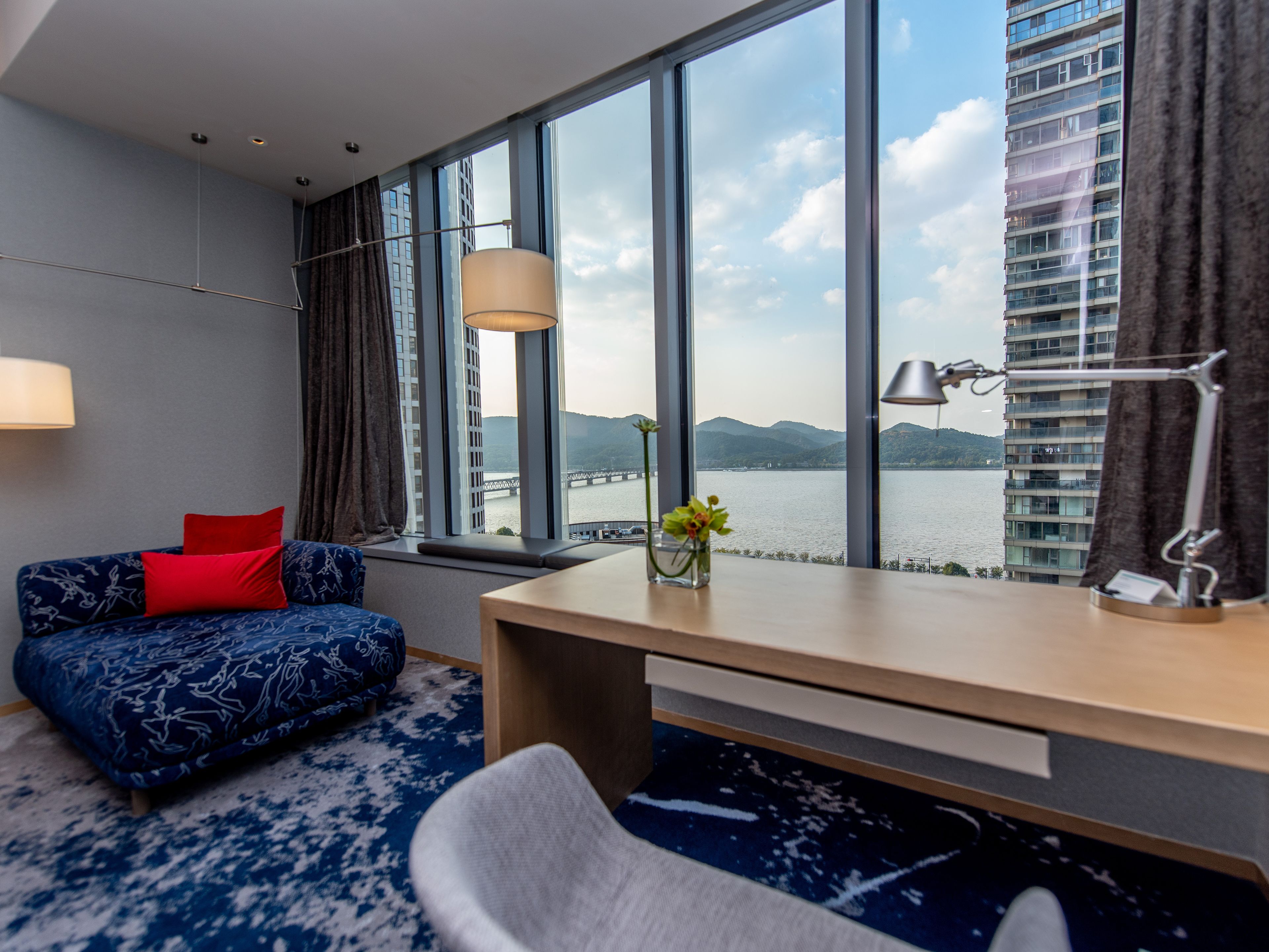 minibar, in-room safe, desk, laptop workspace