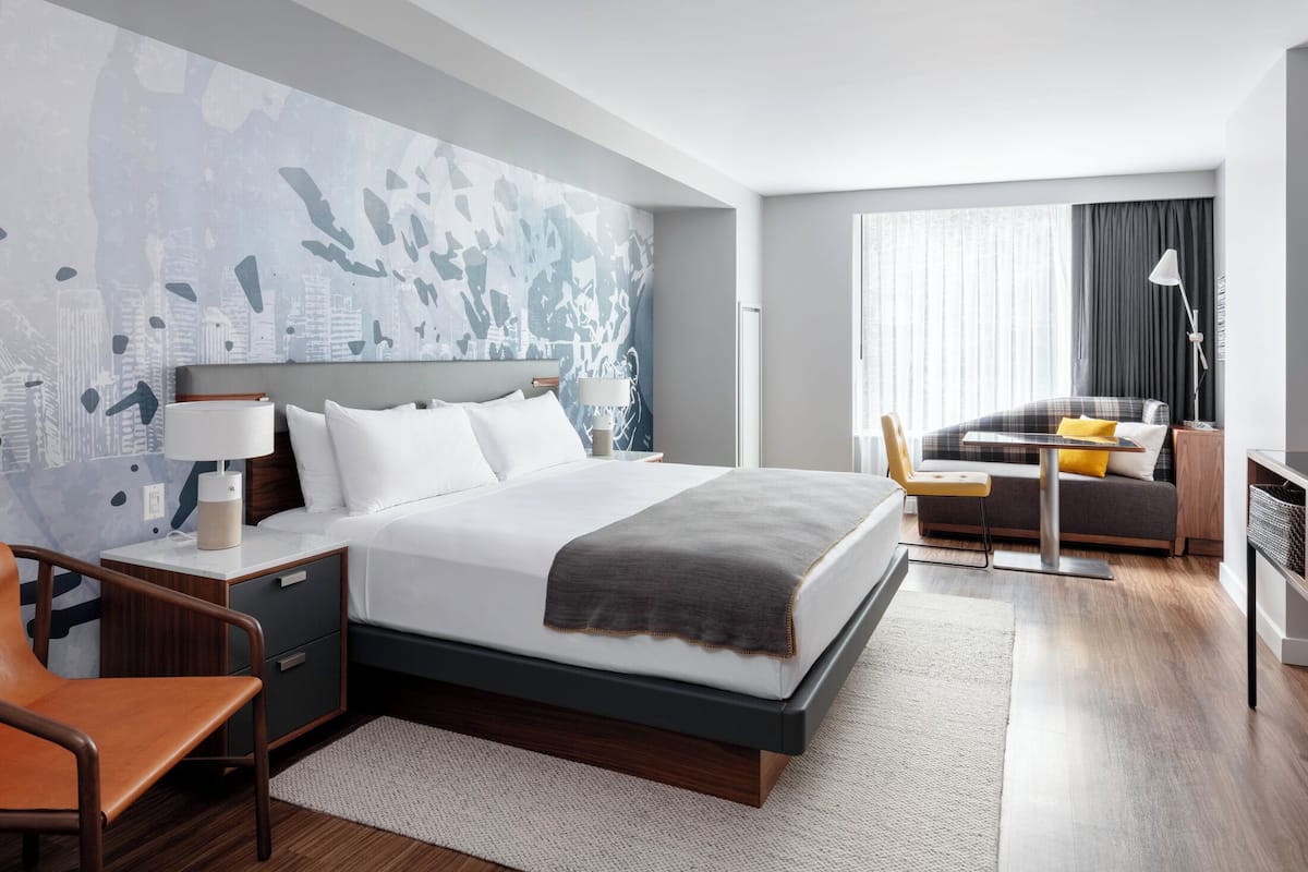 Premium bedding, down comforters, in-room safe, desk