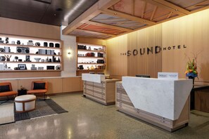 Reception - The Sound Hotel Seattle Belltown, Tapestry Collection by Hilton (Seattle)
