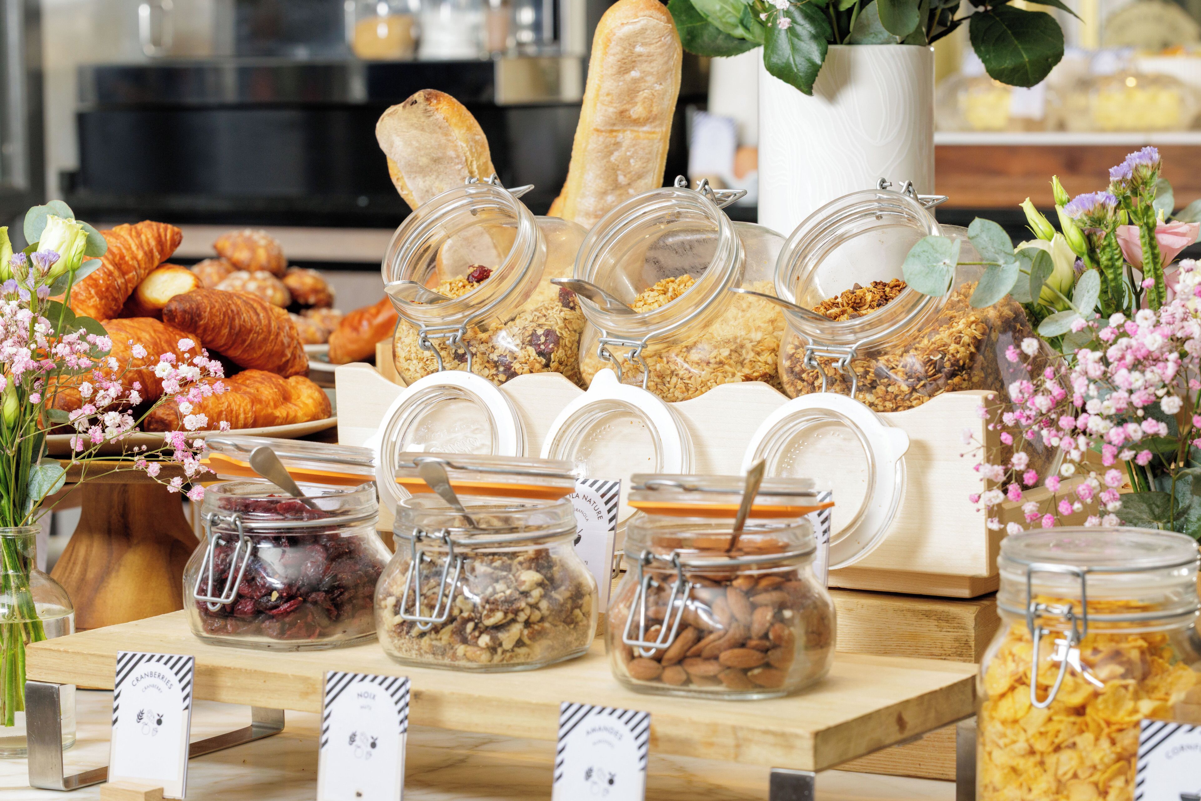 daily buffet breakfast (eur 22 per person)