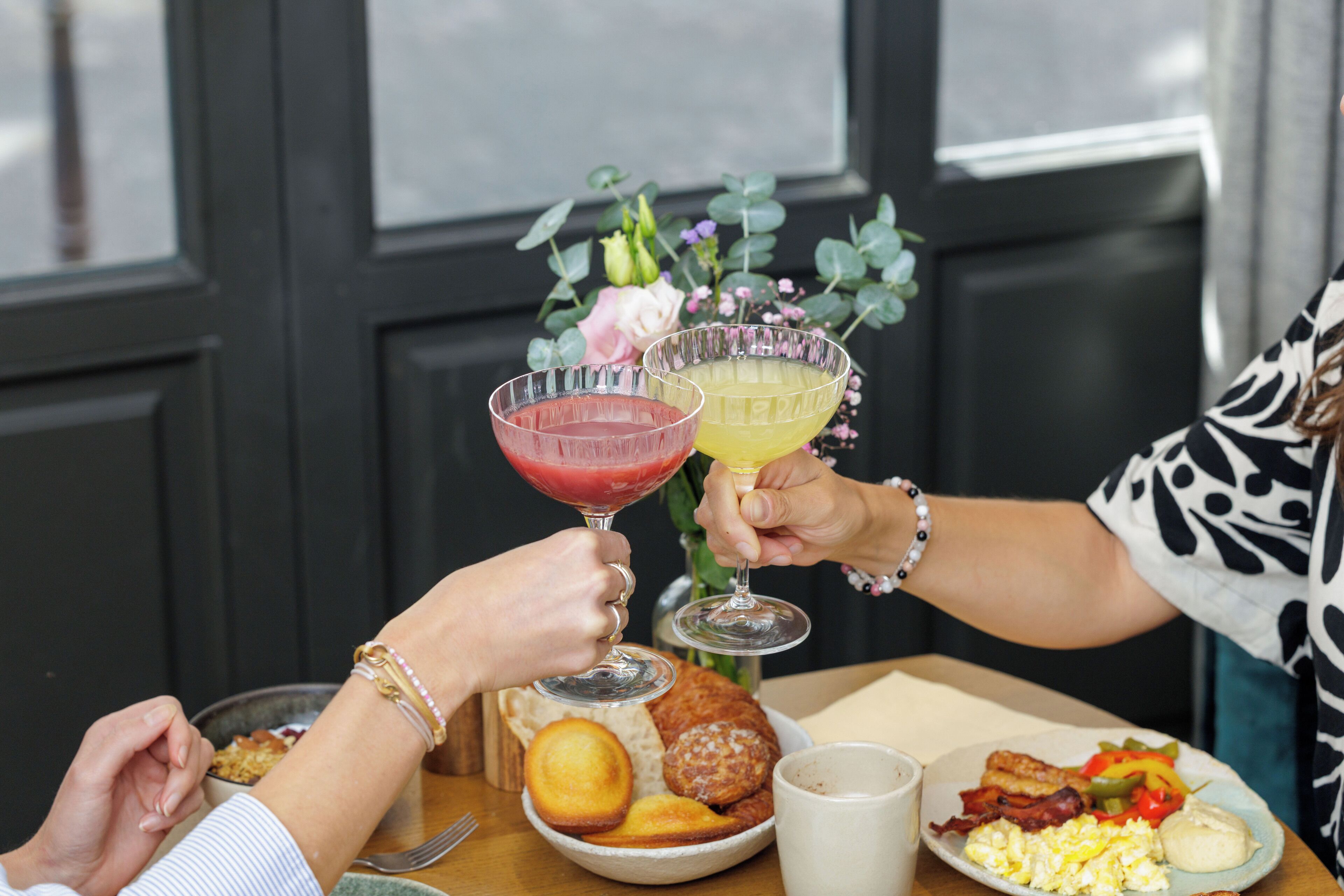 daily buffet breakfast (eur 22 per person)