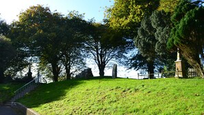 BBQ/picnic Area - Skyrne Castle B & B (Skryne)