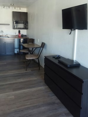 Coffee/tea maker - Meadview Lake Motel (Meadview)