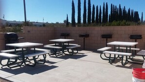 Área de parrilladas y picnic
