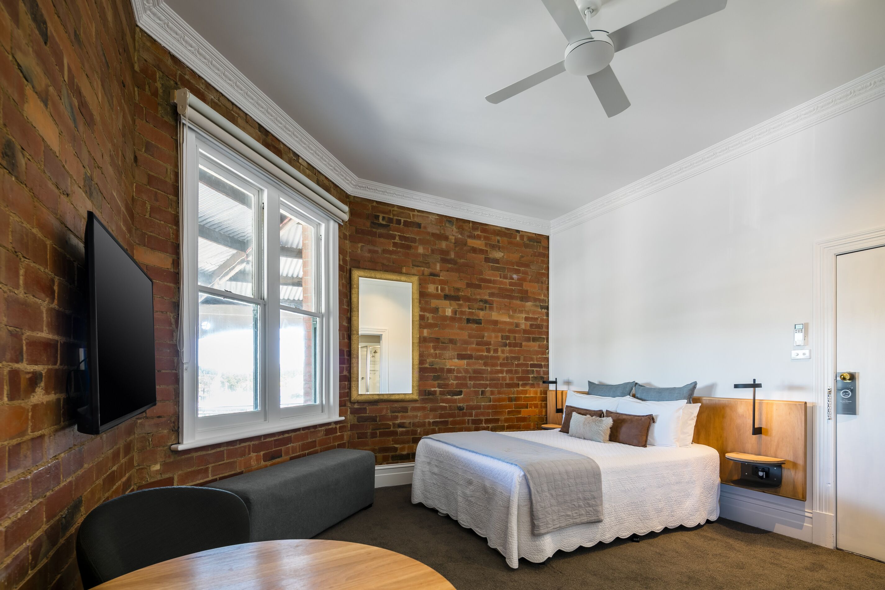 studio room | individually decorated, individually furnished, free wifi, bed sheets