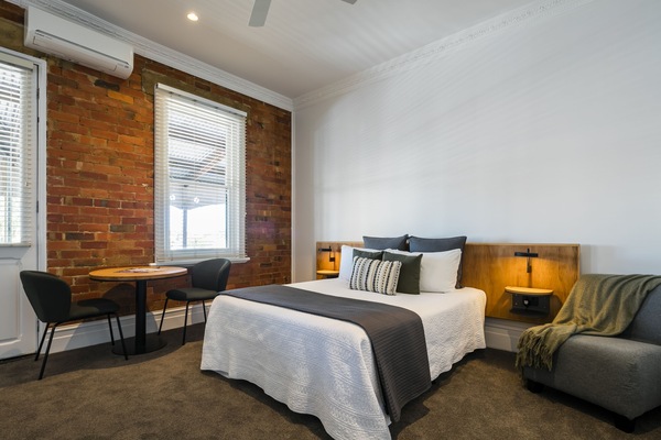 Studio Balcony Room | Individually decorated, individually furnished, free WiFi, bed sheets