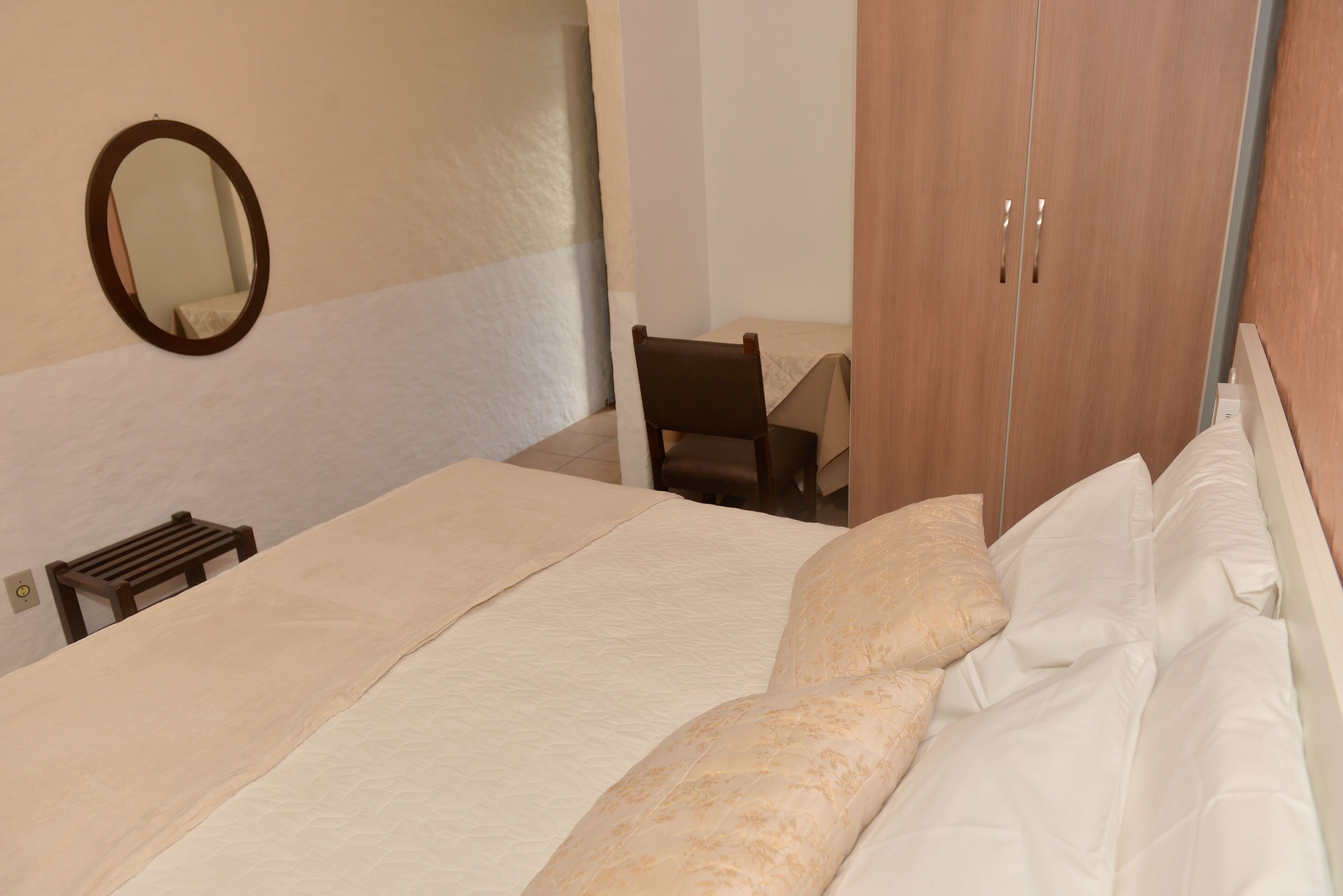 Minibar, desk, free WiFi, bed sheets