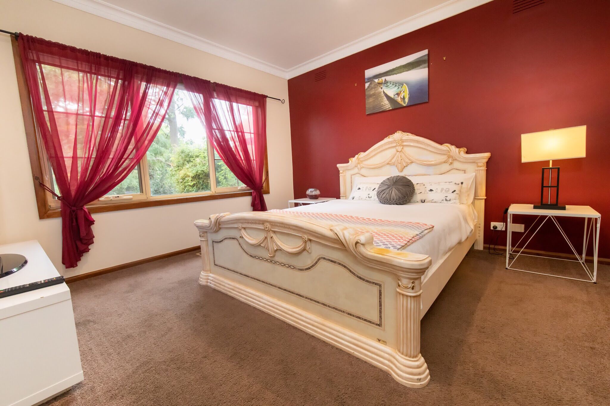 Cedar Holiday House - NetflixParkingWifi, 24hr shops