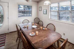 House, 3 Bedrooms | In-room dining - 101 Kyle Street-three-bedroom (Ruidoso)