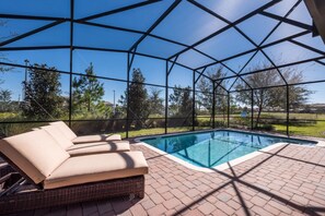 Villa, 5 Bedrooms | Indoor pool - 1401 Moonvalley Drive (Davenport)