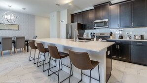 Townhome - 4 sovrum | Eget kök