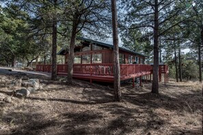 House, 2 Bedrooms | Front of property