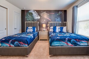Room - 8877 Qin Loop (Kissimmee)