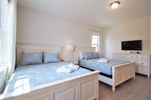 House, Multiple Beds | 8 bedrooms