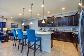 Villa, 6 Bedrooms | Private kitchen - 1868 Nice Court (Kissimmee)