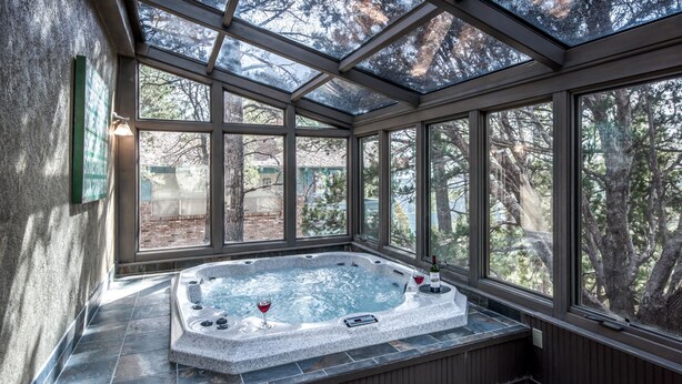 Indoor spa tub - 408 High Mesa-five-bedroom (Alto)