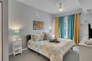 Room - 22-102 Dwarfs - Master Vacation Homes (Kissimmee)