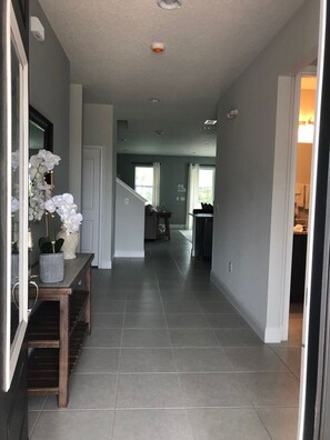 Hus, flere senger | 8 soverom, strykejern/-brett og wi-fi (inkludert)