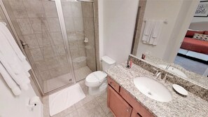 House, Multiple Beds | Bathroom