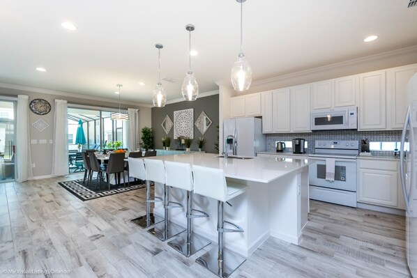 Villa, Multiple Beds | Private kitchen - 2628 Calistoga Avenue (Kissimmee)