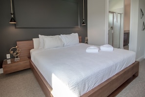 House, Multiple Beds