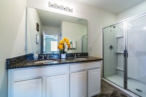 Bathroom - 4710 Terrasonesta Drive (Davenport)