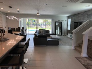 House, Multiple Beds