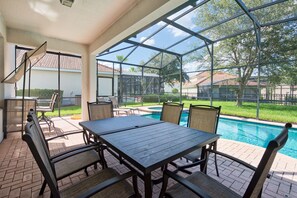 Villa, 6 Bedrooms | Indoor pool