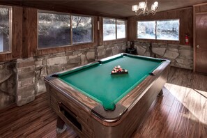 House, 3 Bedrooms | Billiards - 810 Hull Road (Ruidoso)