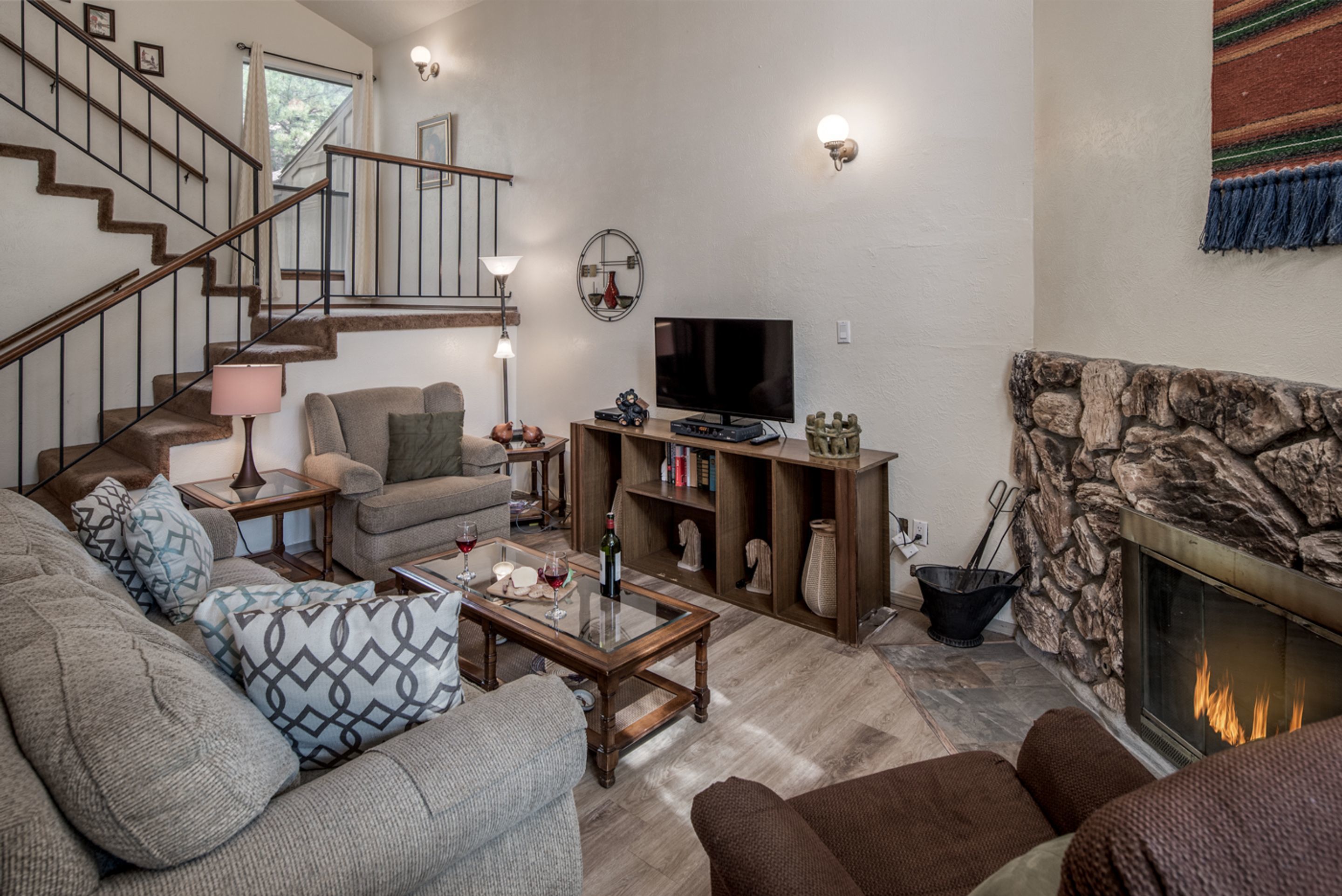 Townhome, 3 Bedrooms | Living area